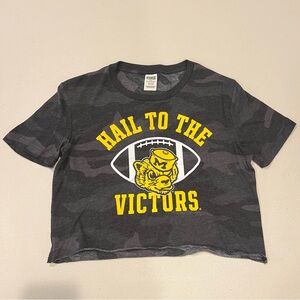 NWOT Pink Victoria’s Secret HAIL TO THE VICTORS Michigan t-shirt in black camo